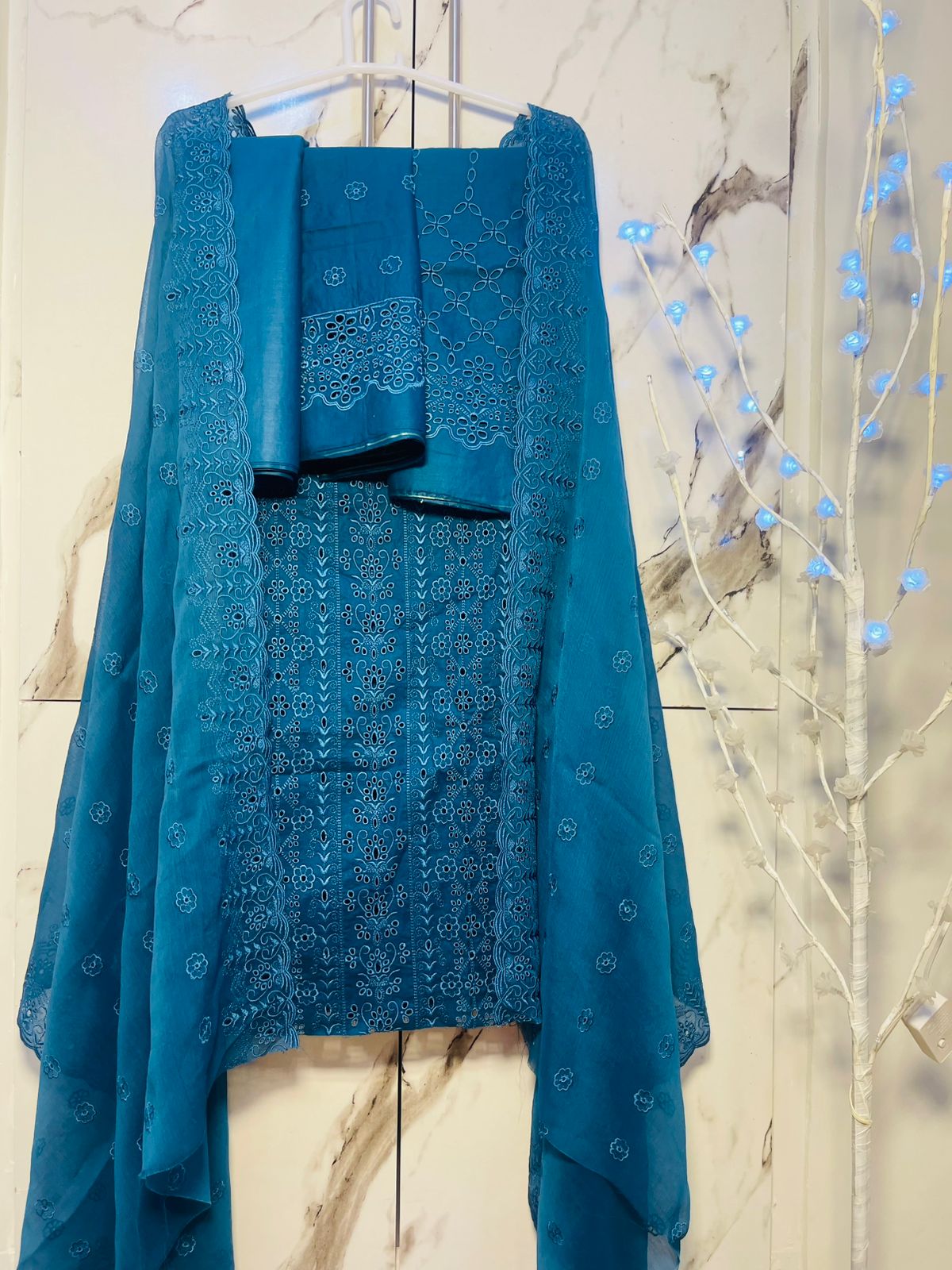 Blue chiken Kari - unstitched