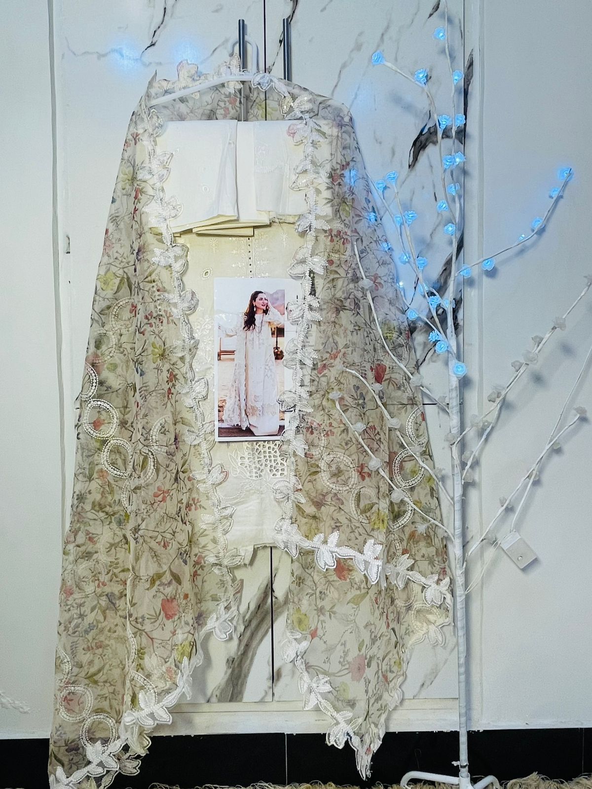 Qalamkar chikenkari suit - unstitched